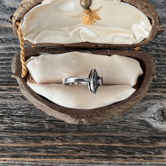 ❤️VTG Silver Marcasites/Garnet Stone Ring - Picture 8 of 11